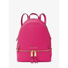 À bretelles chaînes pour une touche raffinée ou à fermetures apparentes. Petit Sac A Dos Rhea En Cuir Michael Kors Femme Rose Ultra France Pas Cher