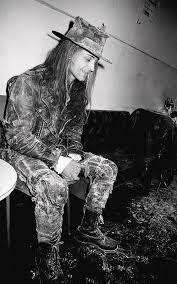 Die erste ep burning the fields wird ursprünglich auf 500 kopien begrenzt, muss aber schnell neu aufgelegt werden. Fields Of The Nephilim 1990 By Martyn Goodacre