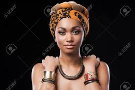 Об отеле hotel african queen. African Queen Schone Afrikanische Frau Mit Kopftuch Und Ihre Schultern Zu Beruhren Wahrend Stand Vor Schwarzem Hintergrund Lizenzfreie Fotos Bilder Und Stock Fotografie Image 38620872