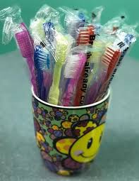 Dentifrice sans dioxyde de nitrate sans sulfate sans fluor origine naturelle. Informations Hygiene Importante Durant Le Traitement