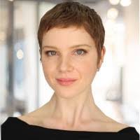 Rosalyn Shelton's Instagram, Twitter & Facebook