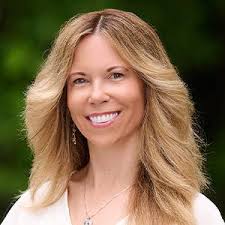 Mastering Mindful Communication with Elizabeth Barry