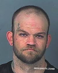 HARVEY DOUGLAS EAN 04/10/2021