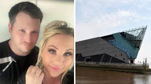Couple who got engaged in underwater tunnel at The Deep found after Hull  Live appeal