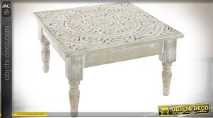 Revêtements, matériaux, style, il y en a pour tous les goûts. Petite Table Basse Carree En Bois Sculpte Blanc Vieilli De Style Indien 45 X 45 Cm