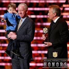 Nov 25, 2020 · peyton manning previously dated sarah egnaczyk. Nfl On Twitter Archie Manning Amp Marshall Manning Peyton S Son Accept Peyton Manning S Mvp Award Nflhonors Http T Co Mtcqylwmrp Twitter