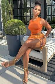 👤 Becky sent you a private message 5 minutes ago "Where are you from?"