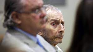 Robert durst in einer pause während seiner richterlichen befragung in new york. Robert Durst Steht Wegen Mordes Vor Gericht Und Sogar Seine Familie Hat Angst Vor Ihm