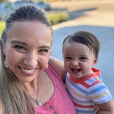 Erin Villarreal's Instagram, Twitter & Facebook