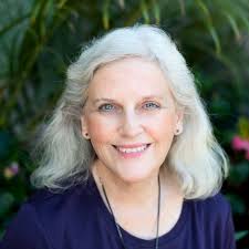 This book is another short story called "Turning Point: Margarete's  Journey" by Marion Kummerow. What I didn't know, this is a prequel story,  you'll get to know Margarete's life. She is a