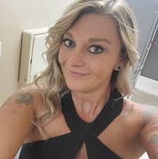 How to schedule a presentation to the Eagles Club?