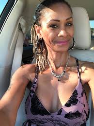 My natural (hair) wives, drop a pic of your hair