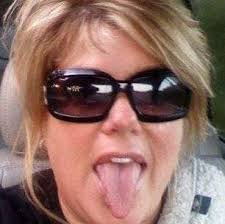 Lora Roach's Instagram, Twitter & Facebook