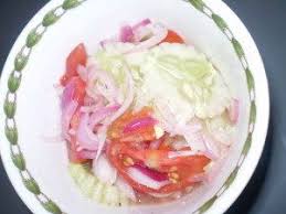 Achards De Concombre Lasary Kokombra Agir Avec Madagascar Salade Concombre Concombre Recette Achard