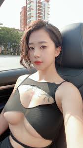 TW Pornstars - 1 pic. 张老师. Twitter. 看着像有800个炮友的样子. 4:12 PM - 20 Mar 2023