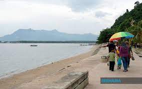 Various accommodation is available for rent to experience the beach and other attractions in the area which includes harvesting kepah, siput. Bernama Kedah To Undertake Beach Nourishment Project At Pantai Merdeka