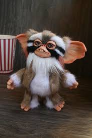 A gremlin is an illiterate folkloric mischievous creature that causes malfunctions in aircraft or other machinery. Lenny Gremlin Mogwai Gremlins Art Gremlins Cute Cartoon Wallpapers