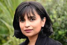 Nalini Singh's Instagram, Twitter & Facebook