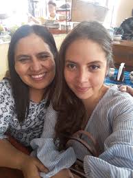 Participa y GANA Q5,200 en vales para mamá! 🤩 El ganador se llevará Q3,000  en SIMAN, Q1,200 en Brássica Guatemala y Q1,000 en Verana Boutique SPA.  Instrucciones: 1. Síguenos en nuestra página