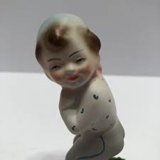 Vintage Pauls Italy Little Boy Figurine Chalkware Look Pottery 5245