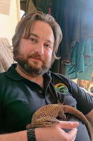 Ridge-tailed monitor additions to reptile family