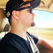 Daniel Kading (VivaciousDaniel)