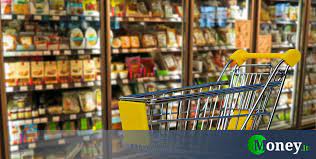Vediamo nel dettaglio le aperture previste. Supermercati 1 Maggio Aperti O Chiusi A Roma E Milano Orari E Info Regione Per Regione