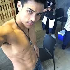 Kim chiu, xian lim go on a yacht date! Xian Lim Shows Abs For Mint Campaign The Ultimate Fan