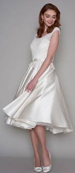 Maybe you would like to learn more about one of these? 48 Brautkleider Glitzer Ideen Kleider Braut Brautkleider Glitzer