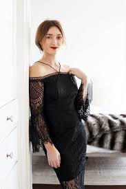 New Years Eve Party Outfit Ideas Updo Hair Red Lipstick Klab Off The Shoulder Black Lace Dress Kohls Photographer Erin Pederson Chic Outfits Fashion Lace Dress