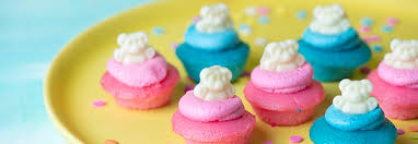 Send home one with each guest for the sweetest baby shower favor idea! Baby Shower Cupcakes Baby Boy Or Girl Baked By Melissa