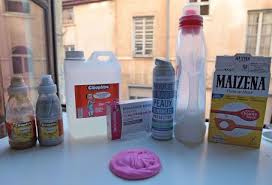 Le slime est une pâte gluante qui fait fureur chez les enfants. Intoxication Des Enfants Alerte Au Slime Et Pate A Prout Sciences Et Avenir