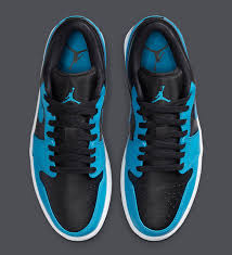 Jordan aj 1 mid se boys' toddler • white/bright crimson/blue hero black $55.00. Just Dropped Air Jordan 1 Low Laser Blue House Of Heat