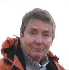 Ursula Ruth's Instagram, Twitter & Facebook