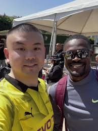 4x400m Medal Ceremony Benjamin Hugging Letsile