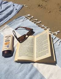 Bella Raftopoulos In 2020 Summer Aesthetic Summer Vibes Summer Feeling