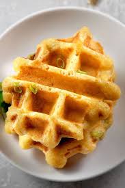 Can you microwave eggo waffles? Potato Waffles In Waffle Maker Chefjar