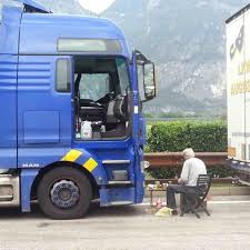 Check spelling or type a new query. Ristoranti E Trattorie Ecco Le Nuove Regole I Camionisti Potranno Tornare A Mangiare In Sicurezza