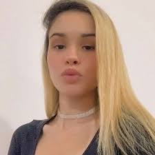 Debora Greco's Instagram, Twitter & Facebook