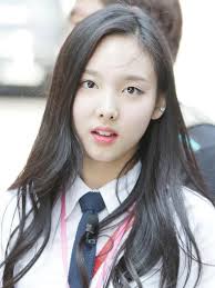 Nayeon Bright Blue Eyes Korean Idol Fake Blue Eyes