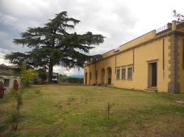 In un contesto molto tranquillo, strada pochissimo trafficata, ma in una zona molto ben servita, vicina al casello autostradale di prato est, abbiamo un appartamento in affitto, libero da subito. Affitto Case Prato Cerco Casa In Affitto Prato E Provincia Su Risorseimmobiliari It