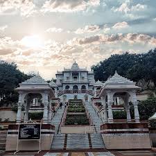 Biyografi, gajanan maharaj'ın kökenlerinin çeşitli versiyonlarından bahsediyor. Shreegajananmaharaj Instagram Posts Photos And Videos Picuki Com