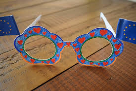 Brille ohne stärke, können sie lange zeit zu tragen. Brillen Bastelaktion Fur Gross Und Klein Brillen Wohlfart
