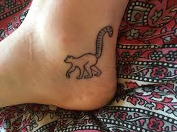 Lemur Tattoo Not Healed Lemur Tattoo Lemurtattoo Ankletattoo Friendship Tattoos Tattoos Small Tattoo Designs