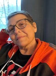 Crystal Fyffe's Instagram, Twitter & Facebook