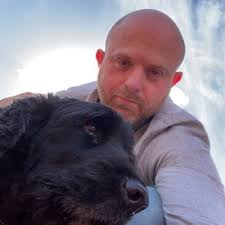 Adam Senior (@adamsenior83)