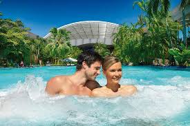 Schenke gemeinsamzeit mit den erlebnisgeschenken von mydays®! Selected De Therme Erding Selected De