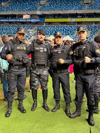 Solenidade de Formatura dos novos Soldados e Promo&ccedil;&atilde;o a Cabos da Pol&iacute;cia  Militar 🫡 Momento de honra, orgulho e reconhecimento.