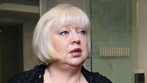 Актриса светлана крючкова — о родстве с мандельштамом, поножовщине на сцене и театральной дедовщине. Medvedev I Putin Pozdravili Aktrisu Svetlanu Kryuchkovu S 60 Letiem Ria Novosti 22 06 2010
