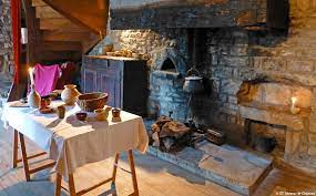 Now known as maison de jeanne, it was built during the 13th century. The Oldest House In The Aveyron Goes Around The World Severac Le Chateau Aveyron
